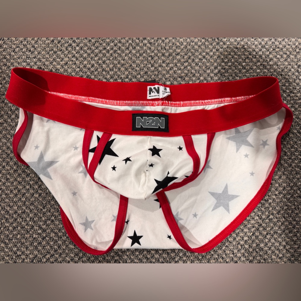 N2n Red and White Star Print Men's Briefs large